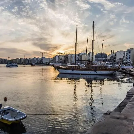 A Stylish 1br In ,central With Wifi And Ac By 360 Estates *